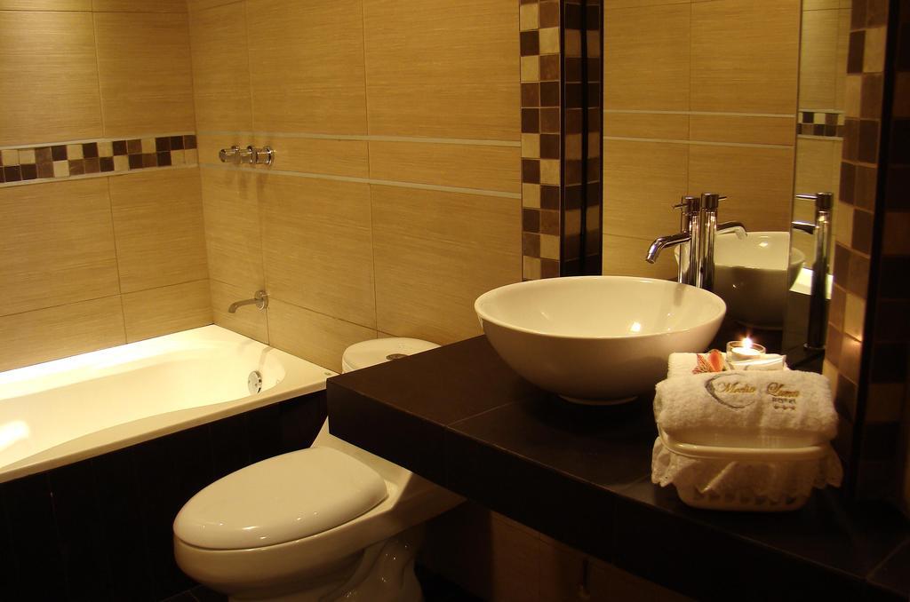 Hostal Media Luna Trujillo Oda fotoğraf