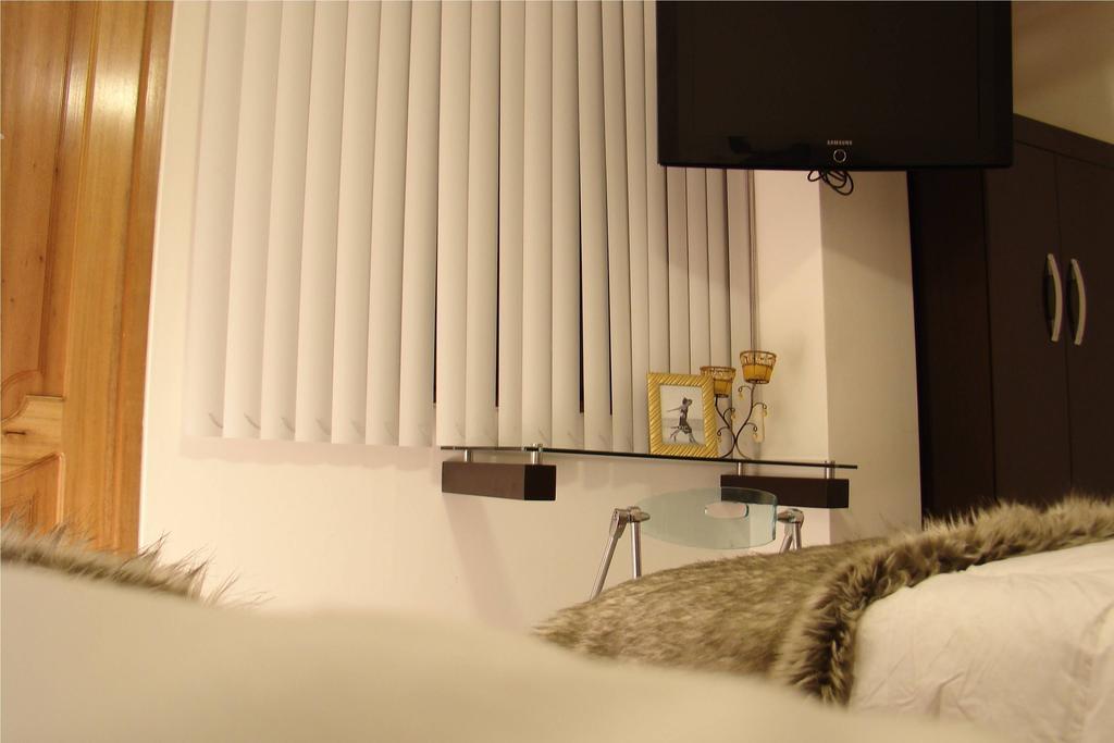 Hostal Media Luna Trujillo Dış mekan fotoğraf
